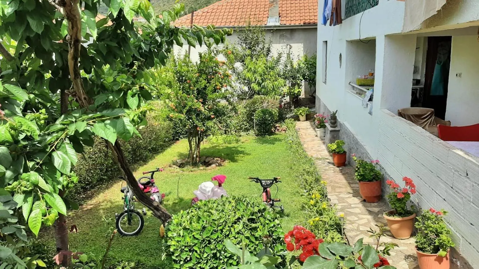 Udenisht Vila Ansi Klean